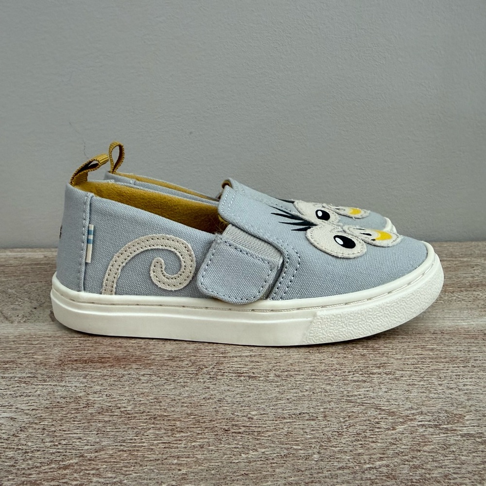 Toms Kids Tiny Luca Slip On Sneakers Size 8